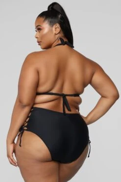 BIKINI SEXY "ASIA" TENDANCE CET ÉTÉ -Galateia Fashion 08 20 18 Studio 1 10 26 52 HT3050 Black 3904 NT