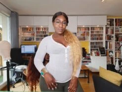 PERRUQUE SYNTHÉTIQUE BOHÉMIENNE "ESMÉRALDA" -Galateia Fashion 20210321 141554