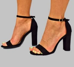 TALON HAUT ÉPAIS ERICA NOIRE -Galateia Fashion 59974754 429686384508900 5466141737304981504 n