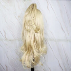 PERRUQUE SYNTHÉTIQUE FIBRE FUTURA BODY WEAVE BLONDE AVANT DENTELLE SUISSE 13x6 -Galateia Fashion H42a03e71e00e4f94a4bf4fe926da59b5O