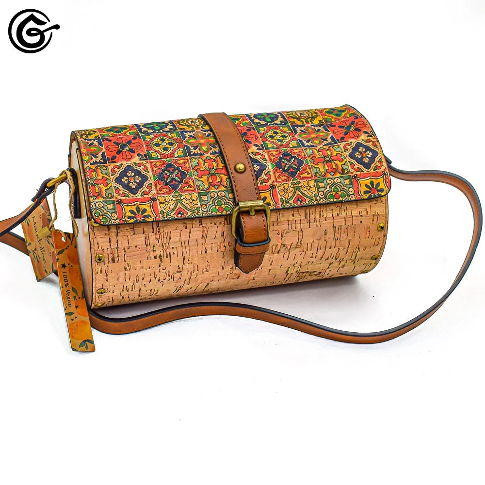 SAC A MAIN "CYLINDRE" En Liège 100% Vegan 3 SAC A MAIN "CYLINDRE" En Liège 100% Vegan